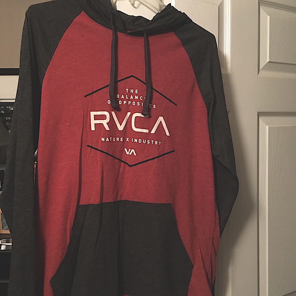 Men’s RVCA hoodie T-Shirt